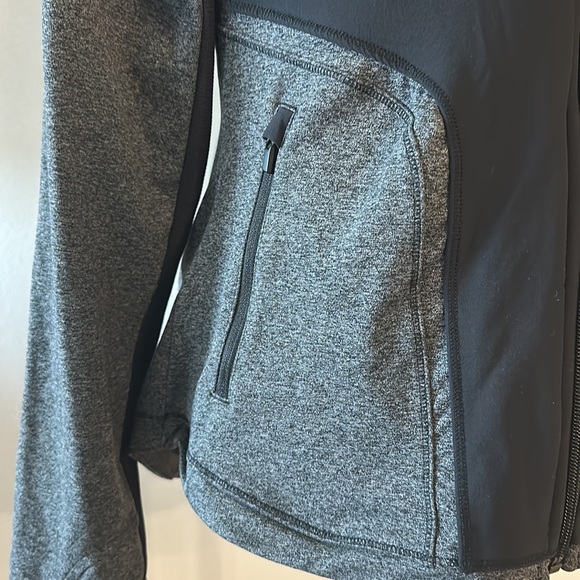 Athleta jacket - Picture 3 of 7
